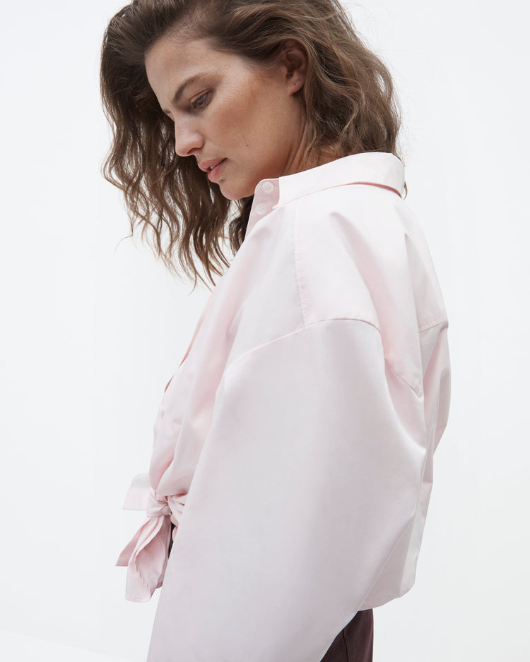 Pleat Back Poplin Shirt in Blush