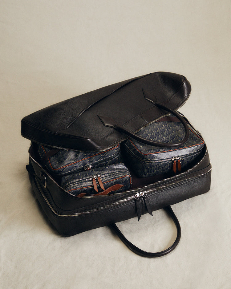 Long Haul Toiletries Pouch in Signature Navy Canvas