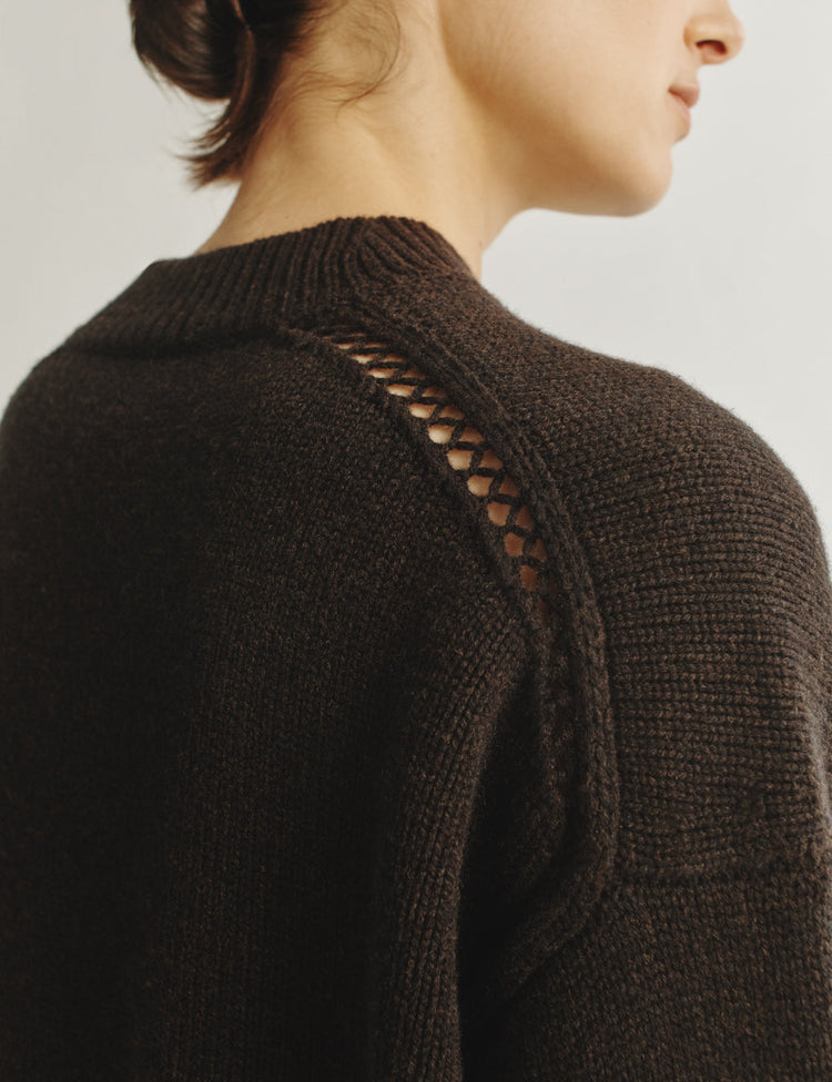 The Julian Sweater in Wool and Cashmere in Espresso