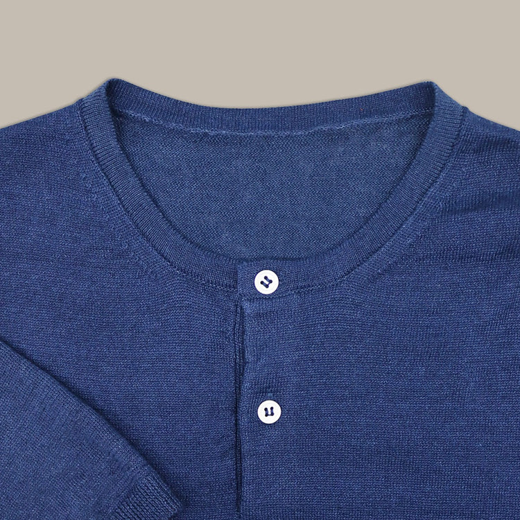 Short Sleeve Knitted Linen Henley Shirt in Navy