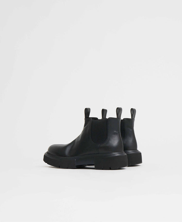 Camilla Boot in Black