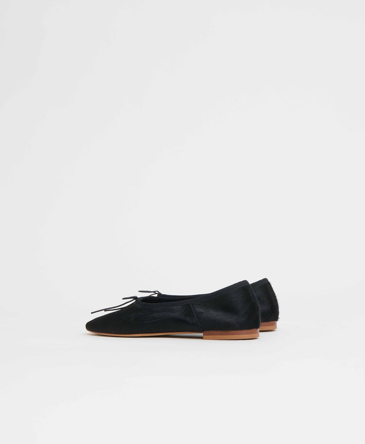 Dream Ballerina in Black Ponyhair