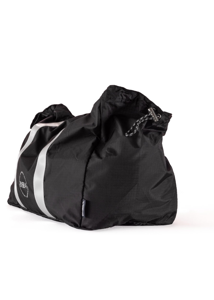 The Bondi Duffel in Penguin