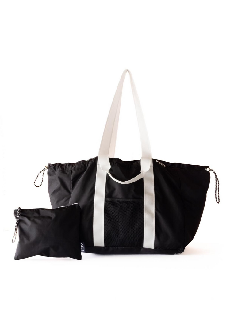 The Bondi Duffel in Penguin