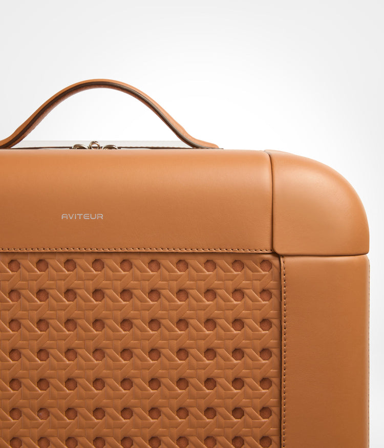 Carry-On 25 in Walnut