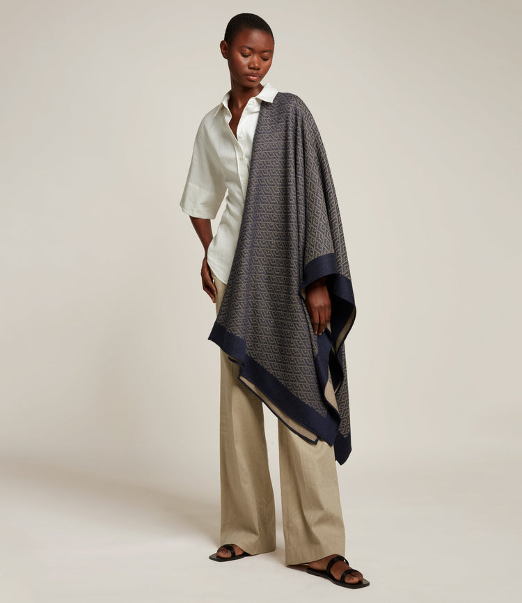 Large Cashmere Throw