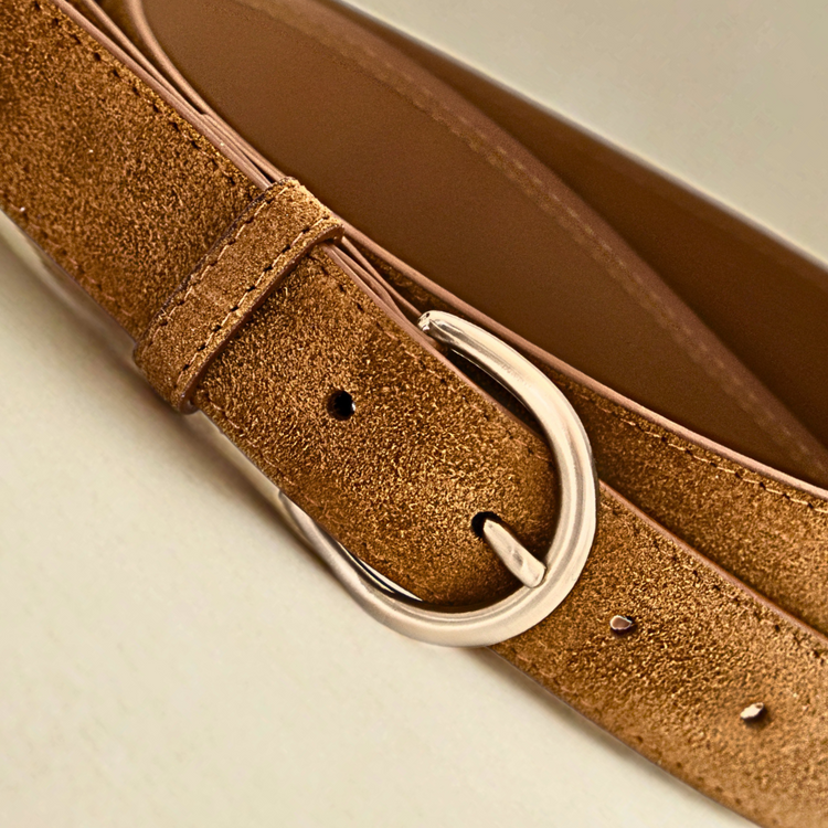 Classic Belt in Cognac Suede