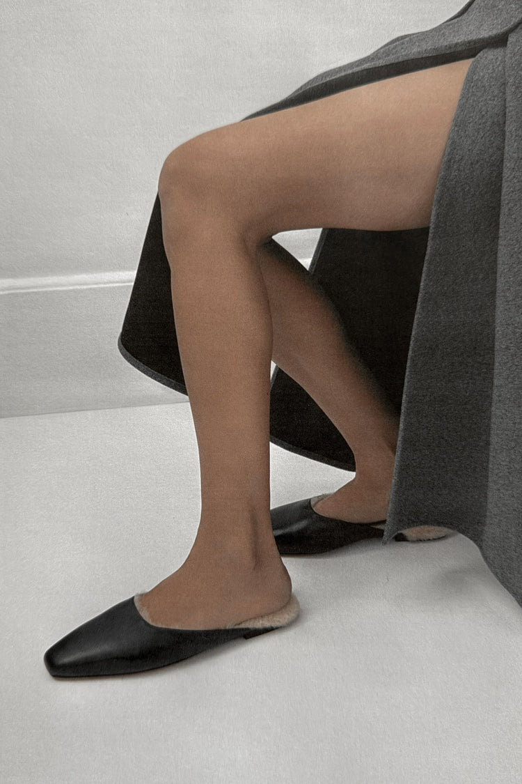 Flat Mule in Black Shearling Nappa