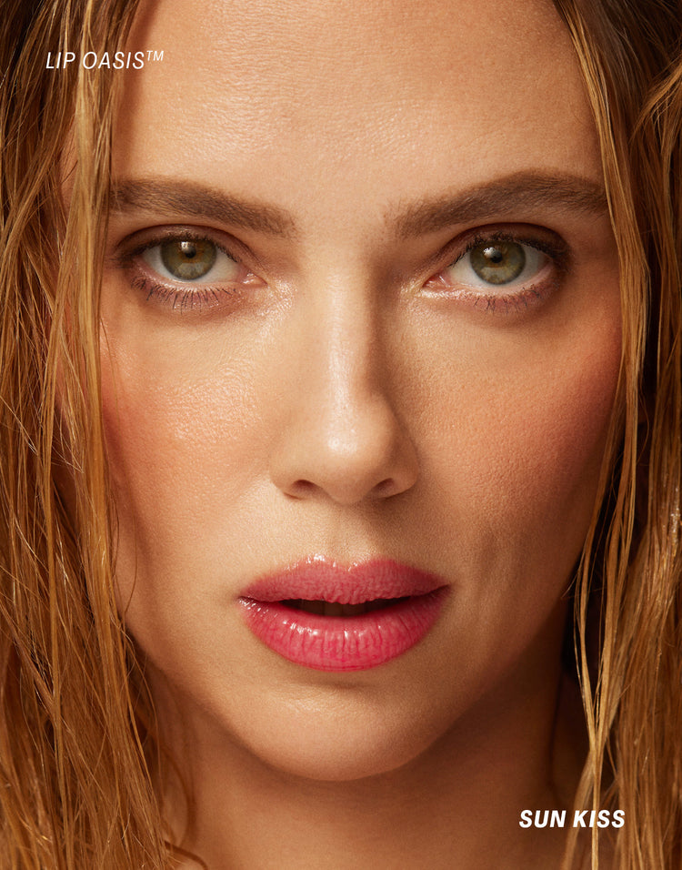 Lip Oasis Glossy Treatment in Sun Kiss