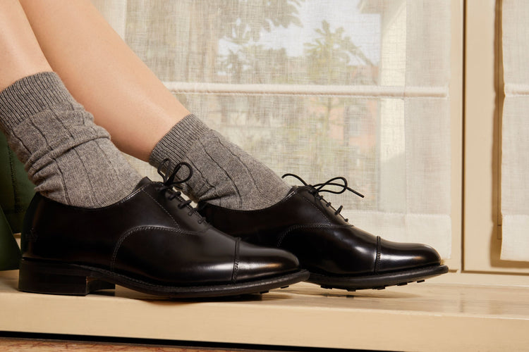 Fran Oxford Shoes in Black