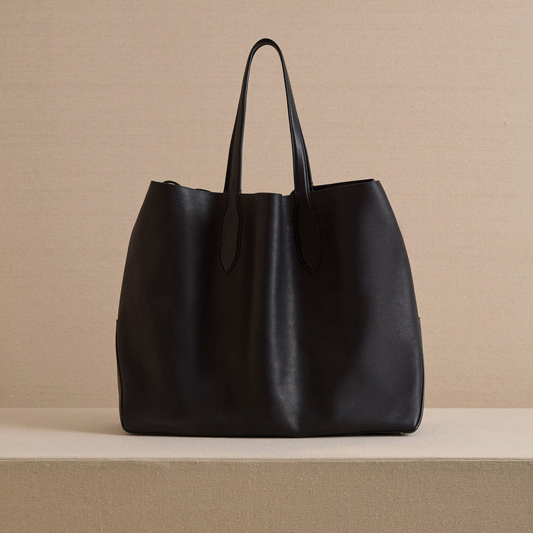 Eleanor 42 in Soft Black