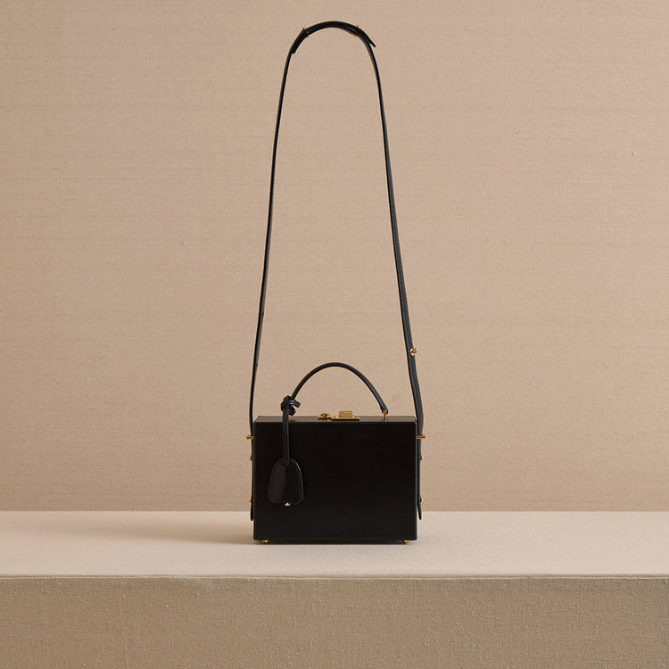 Grace 18 in Black