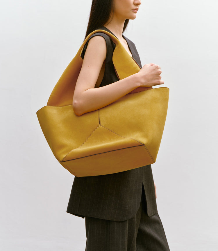 Market Bag in Abruzzo Suede
