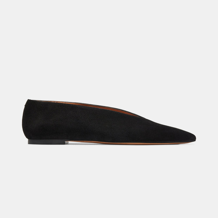 Pointy Flat in Black Suede
