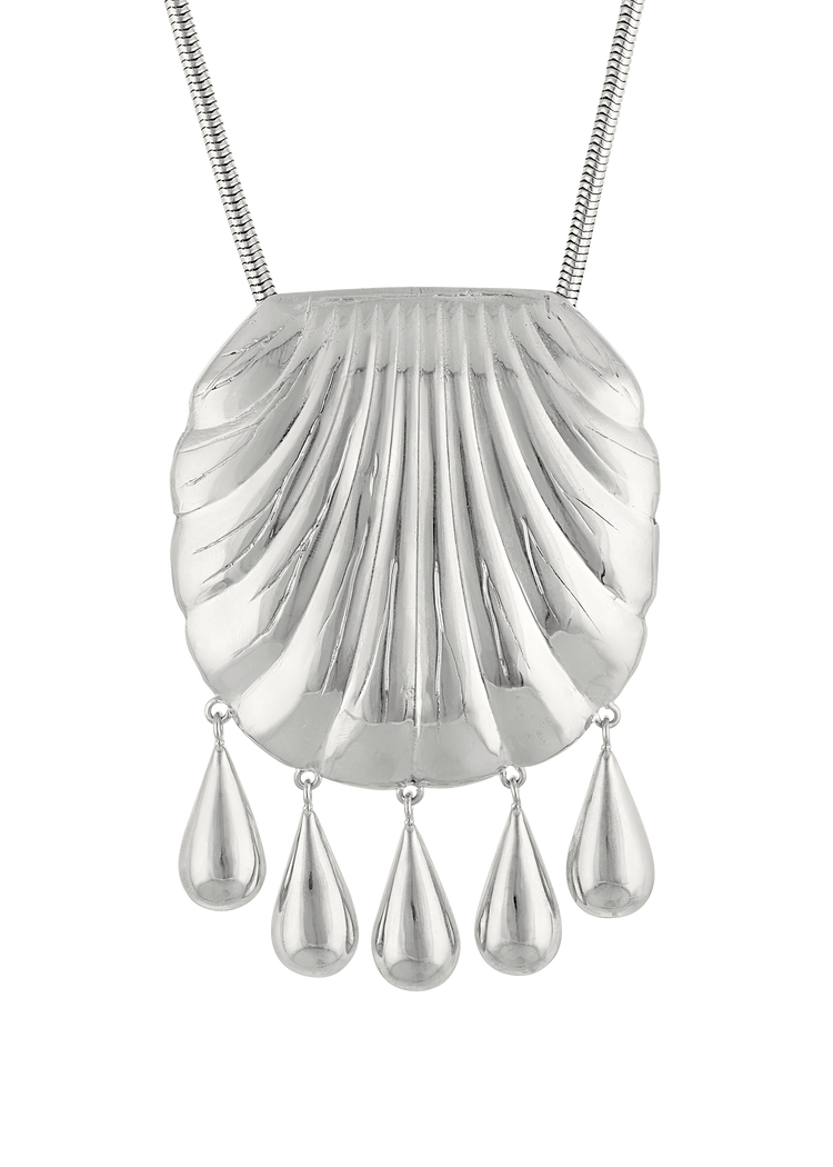 Petra Shell Necklace in Silver