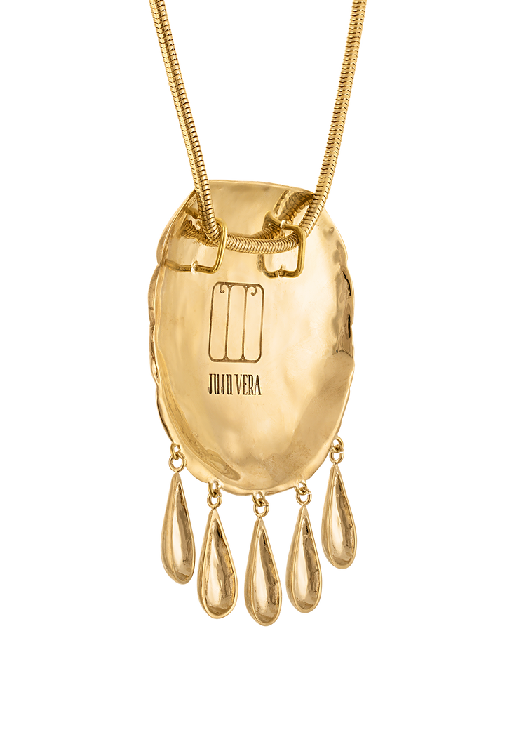 Petra Shell Necklace in Gold
