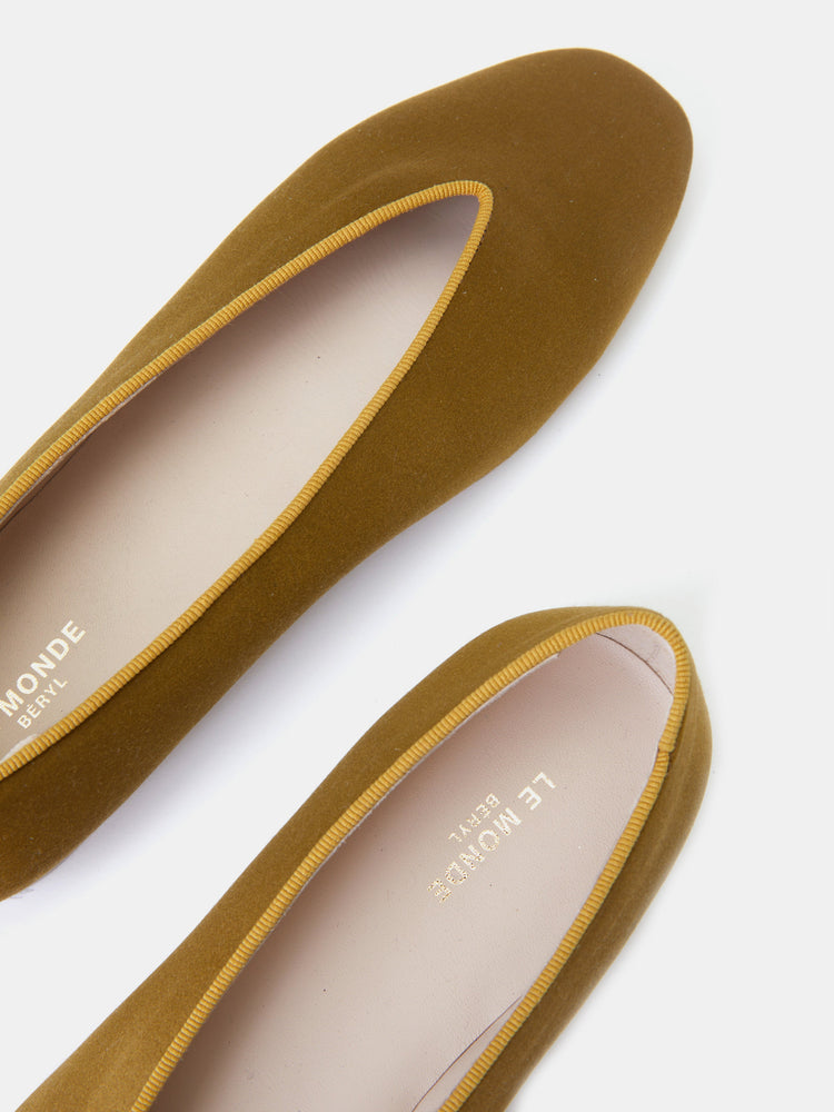 Regency Slipper in Green Satin