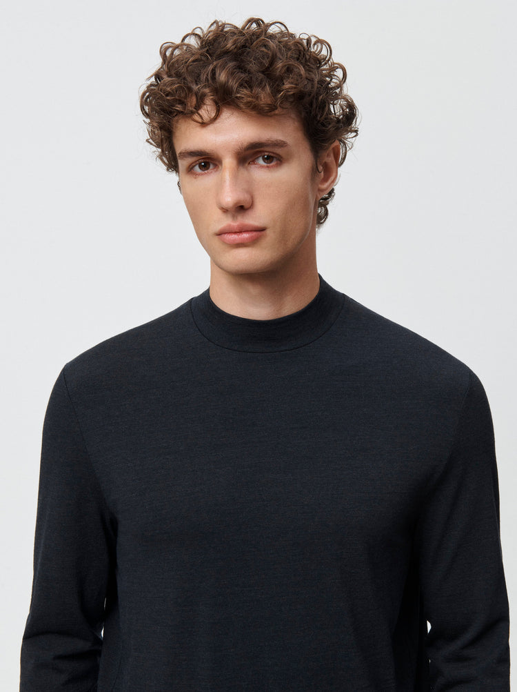 Merino Tec Mock Neck