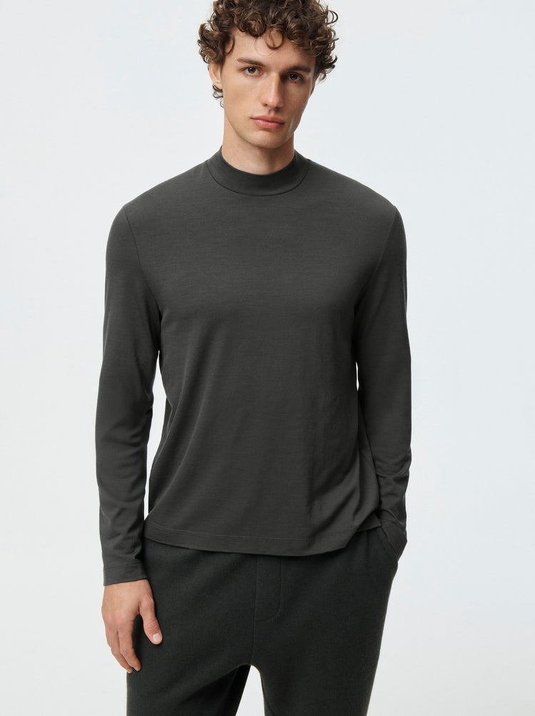 Merino Tec Mock Neck