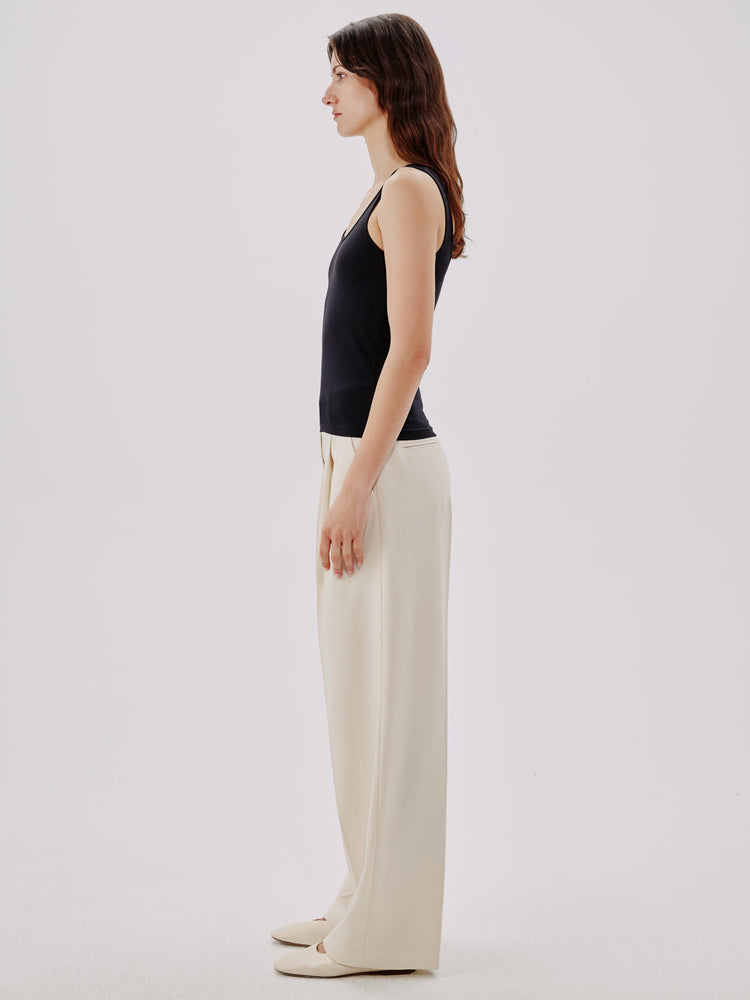 Slim Tank Top in Black