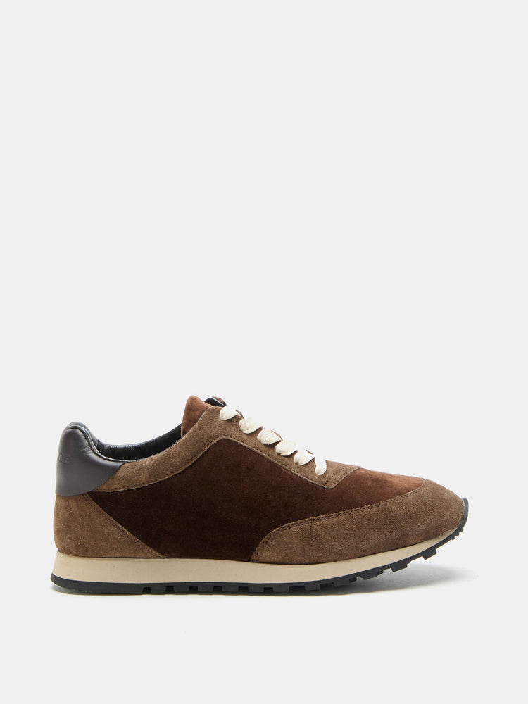 Slim Runner in Date Brown Velvet