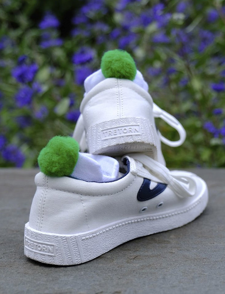 Women’s Pom-Pom Socks