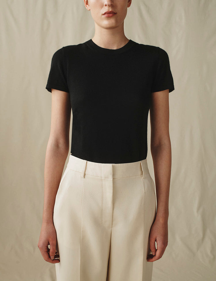 The T-Shirt in Cashmere and Silk in Black