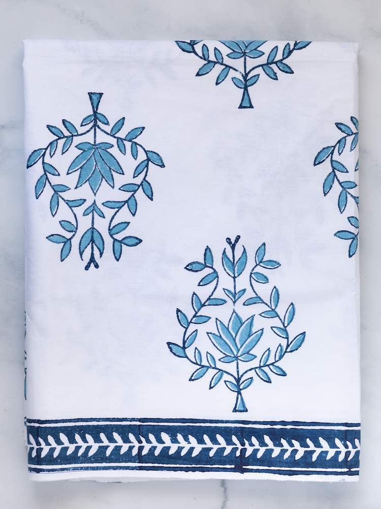 Tablecloth in Lotus (Large), Uniform Blue & Navy