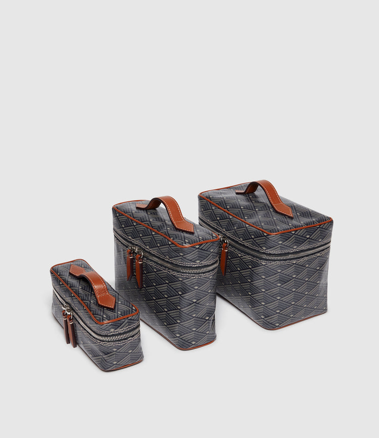 Long Haul Toiletries Pouch in Signature Navy Canvas