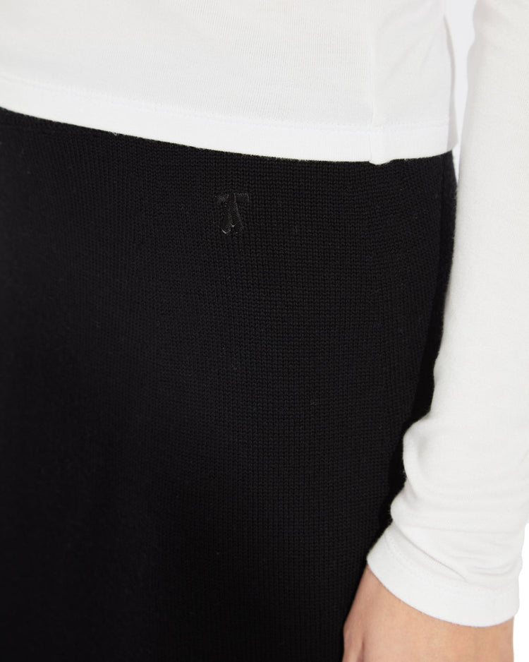 Dara Sweater Skirt in Noir