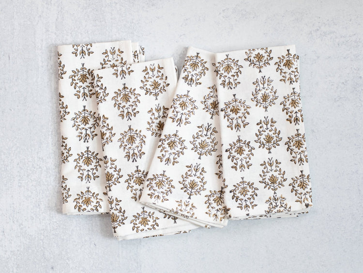 Dinner Napkins (Set of Four) in Lotus, Black & Chai