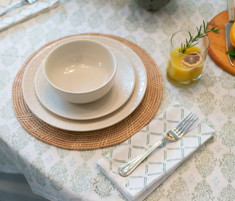 Dinner Napkins (Set of Four) in Dash, Evergreen