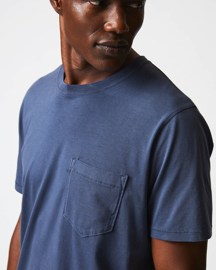 Washed Tee in Navy