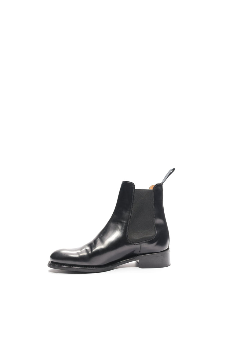 Silvia Chelsea Boots in Black