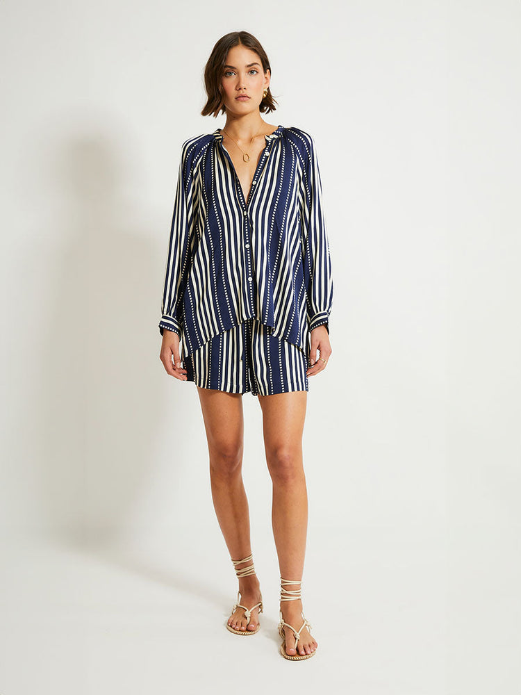 Safia Shorts in Eshe Navy