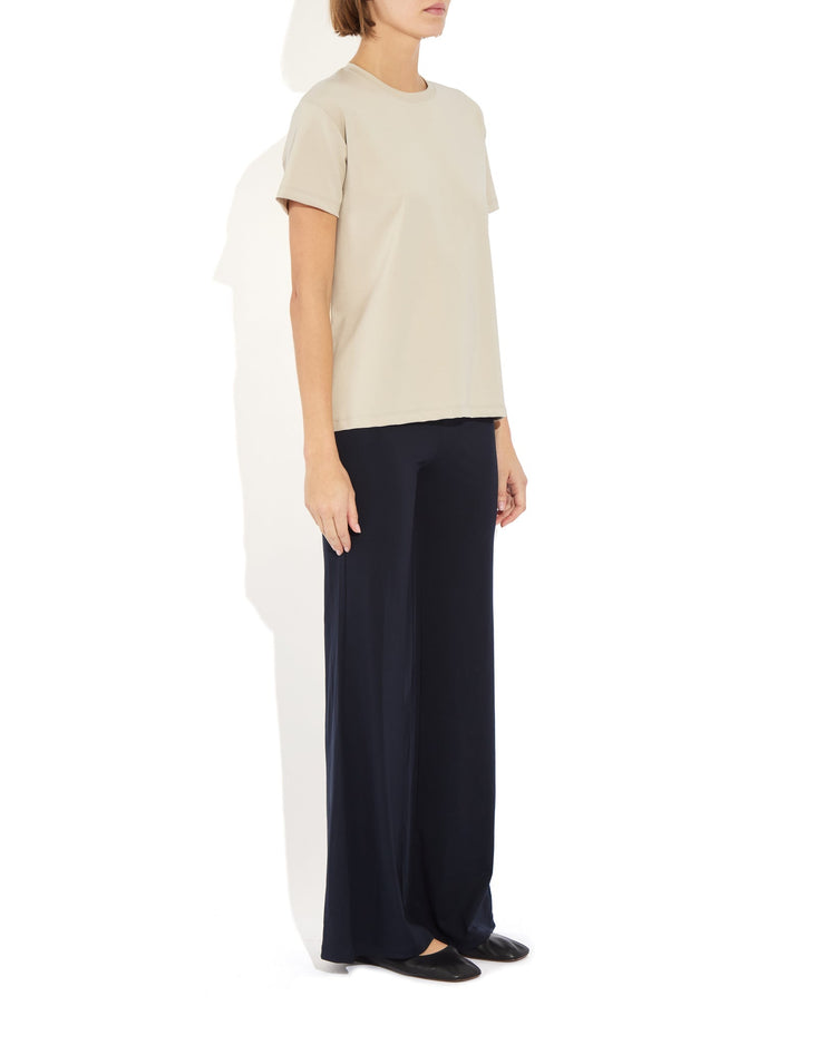 Michelle Tee in Cloud