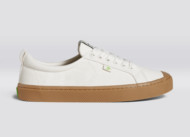 Women’s OCA Low Gum Off-White Canvas Sneaker