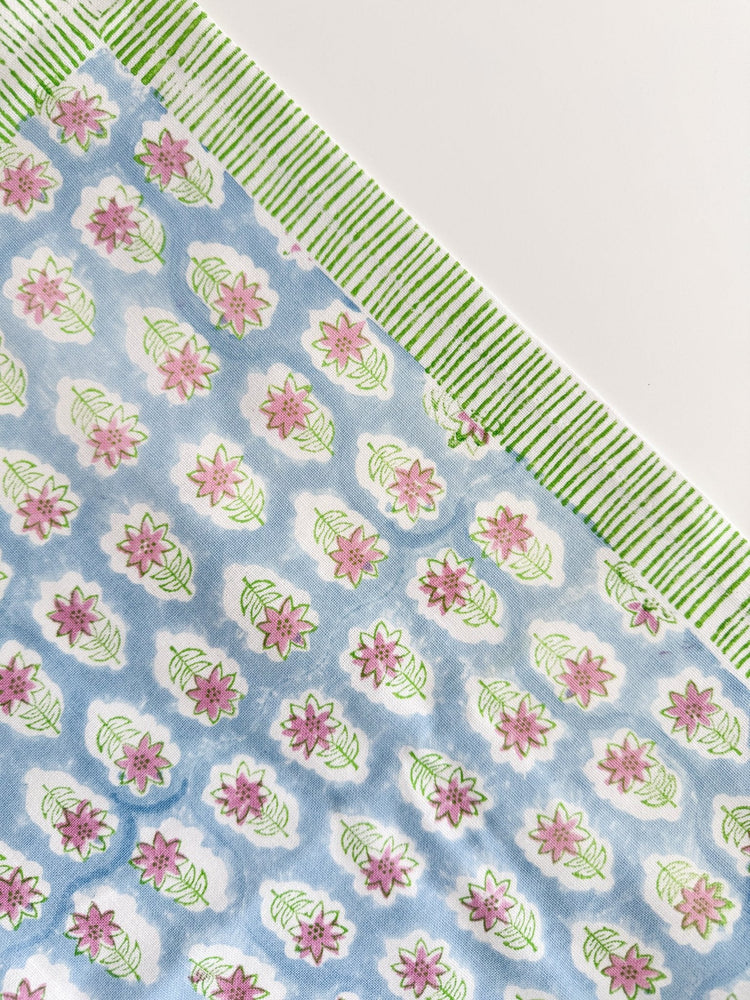 Tablecloth - Lily - Uniform Blue