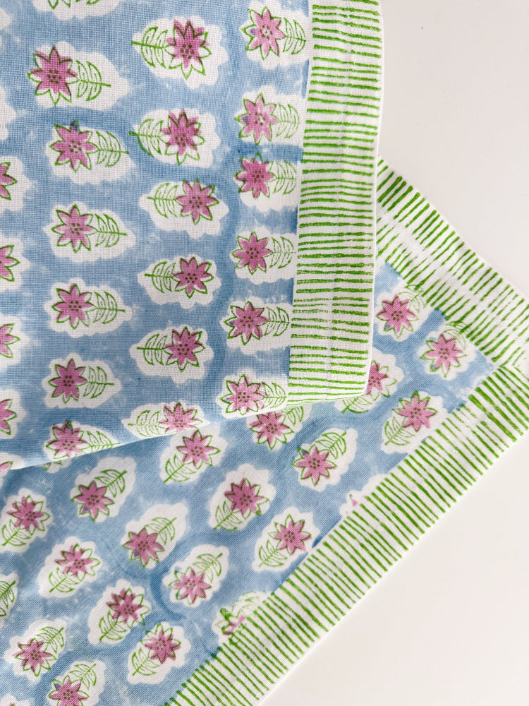 Tablecloth - Lily - Uniform Blue