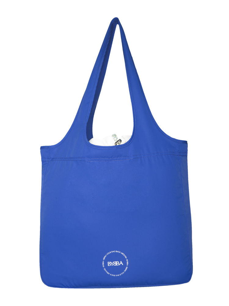 The Balos Tote in Whitecap