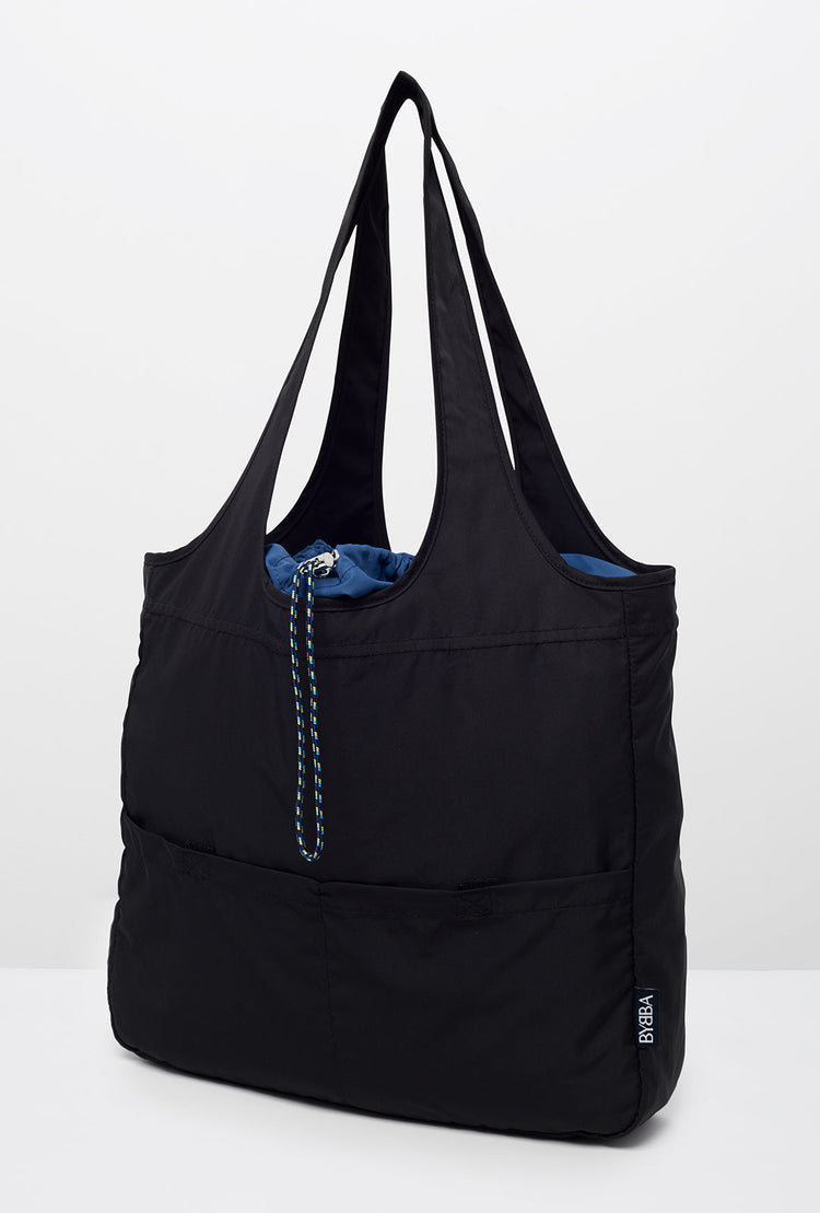 The Balos Tote in Stingray Marine