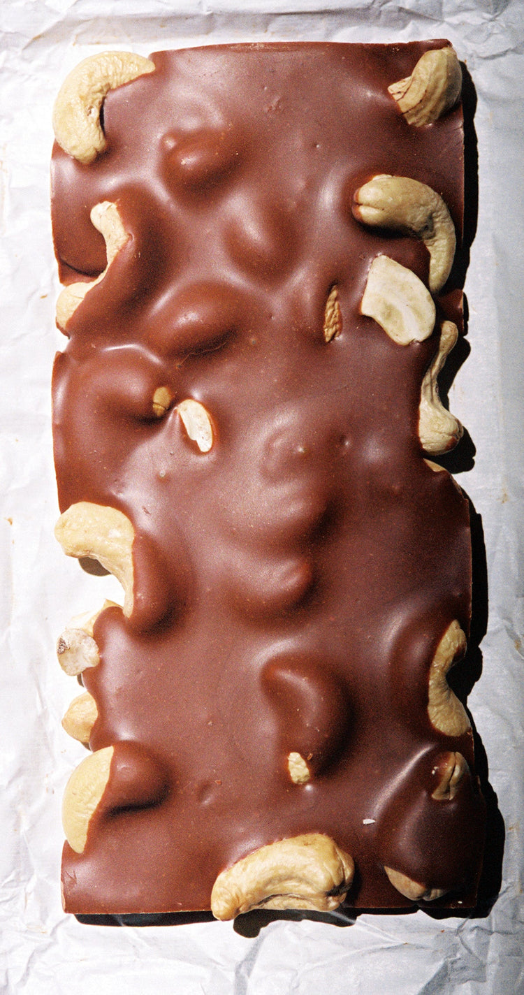 Roasted Cashew Bark Chocolate Bar