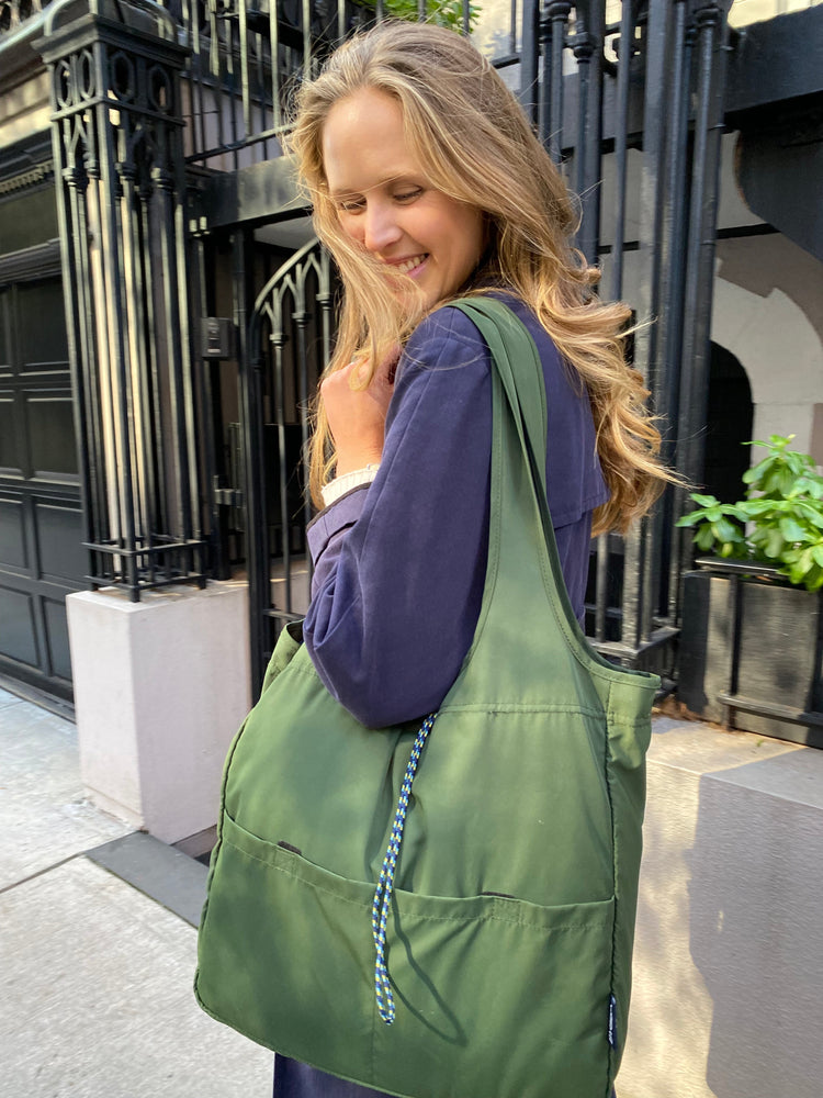 The Balos Tote in Kelp