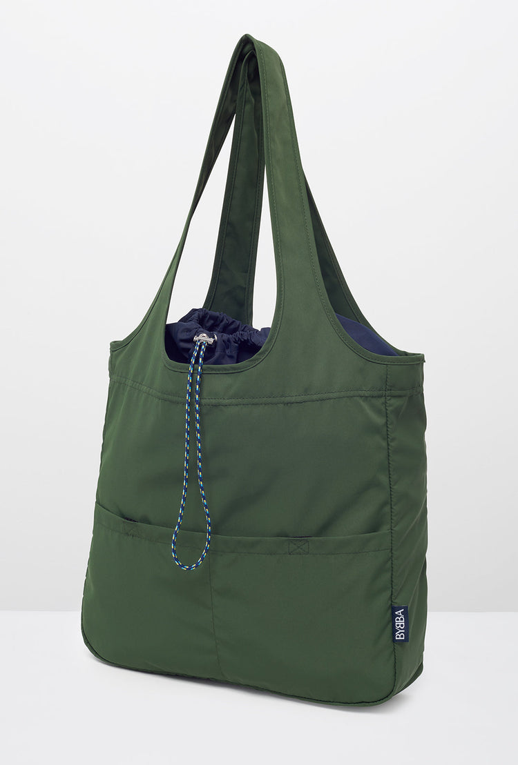 The Balos Tote in Kelp