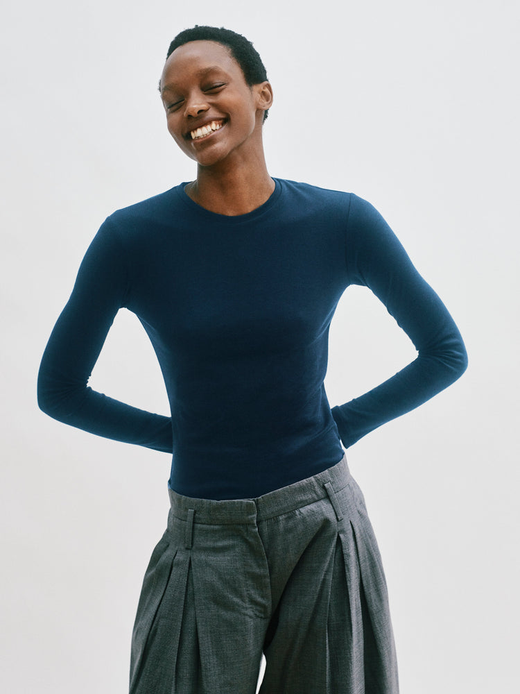 The Women’s Amelia Long-Sleeve T-Shirt
