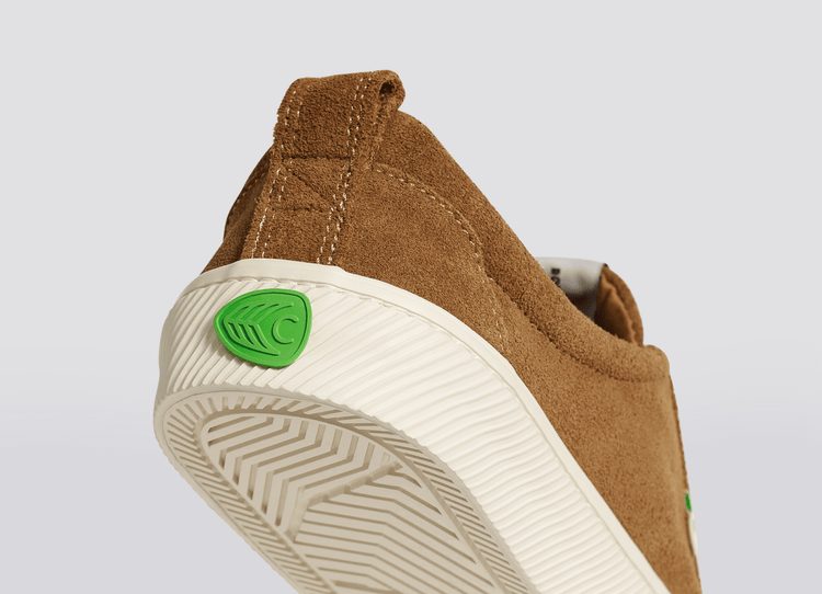 Men’s Oca Low-Top Camel Suede Sneaker