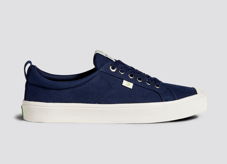 Men’s Oca Low-Top Navy Canvas Sneaker