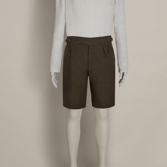 Irish Linen Gurkha Shorts in Khaki