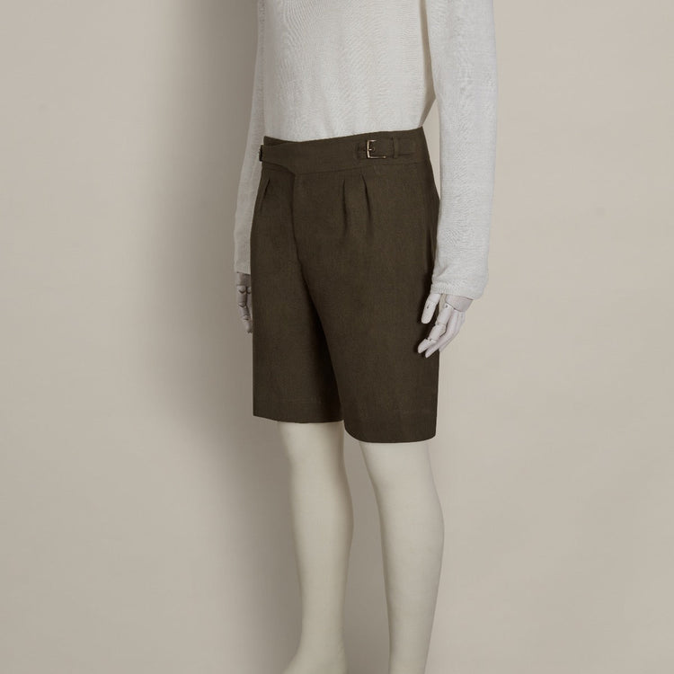 Irish Linen Gurkha Shorts in Khaki