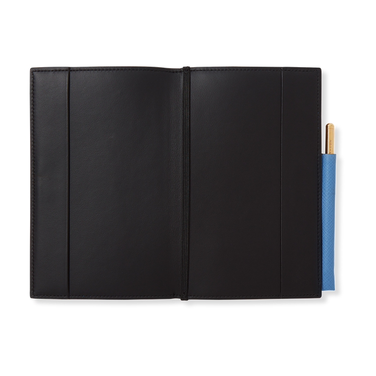 Scorecard Holder in Panama